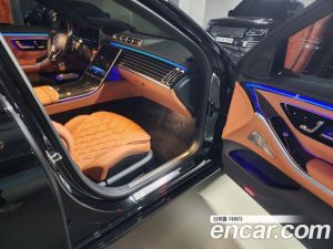 Mercedes-Benz S-Class S580L 4MATIC 2023 года из Южной Кореи