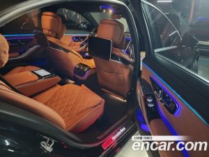 Mercedes-Benz S-Class S580L 4MATIC 2023 года из Южной Кореи