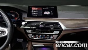 BMW 5-Series 530i M Sport Plus 2020 года из Южной Кореи