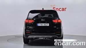 Kia Sorento Дизель 2.2 2WD 2020 года из Южной Кореи