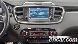 Kia Sorento Дизель 2.2 2WD 2020 года из Южной Кореи