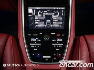 Porsche Panamera 4.0 GTS 2020 года из Южной Кореи