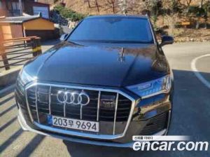 Audi Q7 45 TDI 4WD Premium 2023 года из Южной Кореи