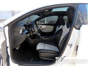 Mercedes-Benz CLA-Class CLA250 4MATIC 2020 года из Южной Кореи