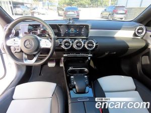 Mercedes-Benz CLA-Class CLA250 4MATIC 2020 года из Южной Кореи