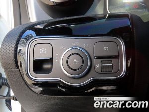 Mercedes-Benz CLA-Class CLA250 4MATIC 2020 года из Южной Кореи