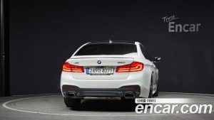 BMW 5-Series 530i M Sport Plus 2020 года из Южной Кореи