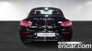 Mercedes-Benz C-Class C200 Coupe 2023 года из Южной Кореи