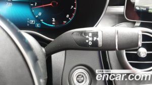 Mercedes-Benz C-Class C200 Coupe 2023 года из Южной Кореи