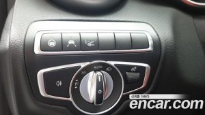 Mercedes-Benz C-Class C200 Coupe 2023 года из Южной Кореи