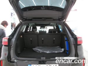 ChevroletGMDaewoo Trailblazer 1.3 Turbo 2WD 2024 года из Южной Кореи