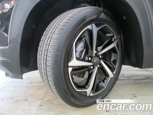 ChevroletGMDaewoo Trailblazer 1.3 Turbo 2WD 2024 года из Южной Кореи