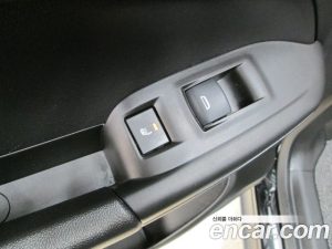 ChevroletGMDaewoo Trailblazer 1.3 Turbo 2WD 2024 года из Южной Кореи
