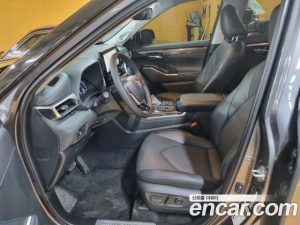 Toyota Highlander 2.5 4WD Limited 2023 года из Южной Кореи