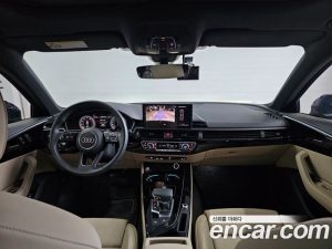 Audi A4 40 TFSI Premium 2020 года из Южной Кореи
