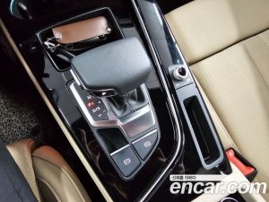 Audi A4 40 TFSI Premium 2020 года из Южной Кореи