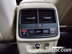 Audi A4 40 TFSI Premium 2020 года из Южной Кореи