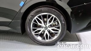Kia K5 2.0 2021 года из Южной Кореи