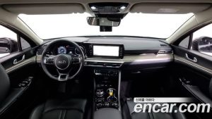 Kia K5 2.0 2021 года из Южной Кореи