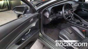 Hyundai AVANTE 1.6 2021 года из Южной Кореи