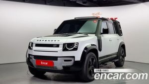 Land Rover Defender 110 D300 HSE 2023 года из Южной Кореи