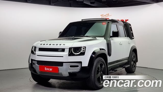 Land Rover Defender 110 D300 HSE 2023 года из Кореи