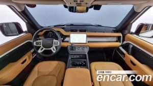 Land Rover Defender 110 D300 HSE 2023 года из Южной Кореи