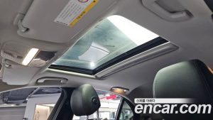 Mercedes-Benz E-Class E220d Avantgarde 2020 года из Южной Кореи