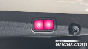 Mercedes-Benz E-Class E220d Avantgarde 2020 года из Южной Кореи