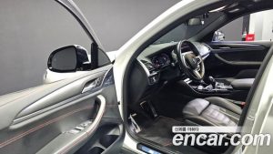 BMW X4 xDrive20i M Sport X 2020 года из Южной Кореи