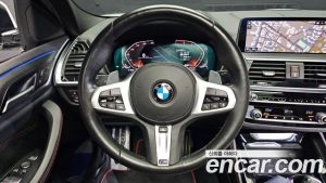 BMW X4 xDrive20i M Sport X 2020 года из Южной Кореи