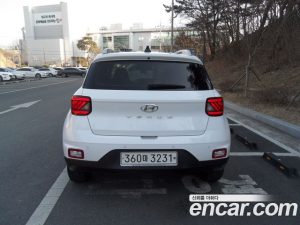 Hyundai Venue 1.6 Flux 2020 года из Южной Кореи
