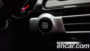 Kia Seltos Бензин 1.6 Turbo 2WD 2020 года из Южной Кореи