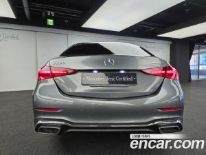Mercedes-Benz C-Class C300 4MATIC AMG Line 2023 года из Южной Кореи