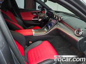 Mercedes-Benz C-Class C300 4MATIC AMG Line 2023 года из Южной Кореи
