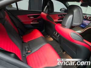 Mercedes-Benz C-Class C300 4MATIC AMG Line 2023 года из Южной Кореи