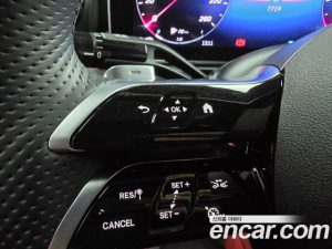 Mercedes-Benz C-Class C300 4MATIC AMG Line 2023 года из Южной Кореи