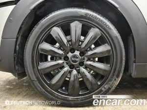 Mini Countryman ALL4 2020 года из Южной Кореи