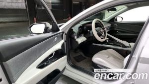 Hyundai AVANTE 1.6 2021 года из Южной Кореи