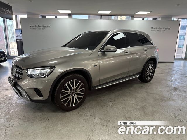 Mercedes-Benz GLC-Class GLC300e 4MATIC 2021 года из Кореи