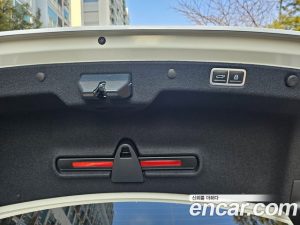 Hyundai Grandeur Calligraphy 2023 года из Южной Кореи