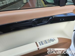 Hyundai Grandeur Calligraphy 2023 года из Южной Кореи