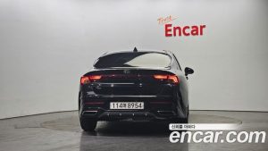 Kia K5 2.0 2020 года из Южной Кореи
