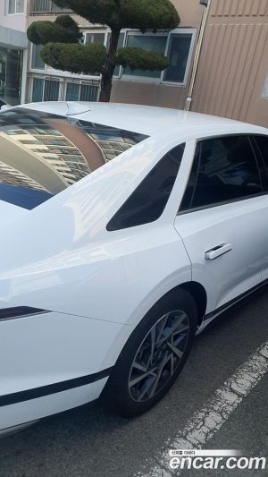 Hyundai Grandeur 2.5 Бензин 2WD 2023 года из Южной Кореи