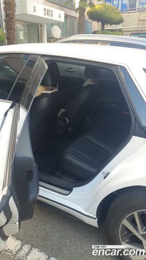 Hyundai Grandeur 2.5 Бензин 2WD 2023 года из Южной Кореи