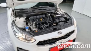 Kia K3 2020 года из Южной Кореи