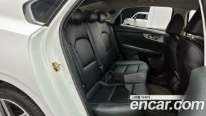 Kia K3 2020 года из Южной Кореи