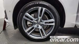 Volvo XC60 T8 R-디자인 2021 года из Южной Кореи