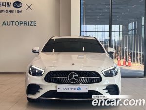 Mercedes-Benz E-Class E220d 4MATIC AMG Line 2021 года из Южной Кореи
