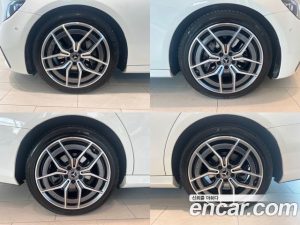 Mercedes-Benz E-Class E220d 4MATIC AMG Line 2021 года из Южной Кореи